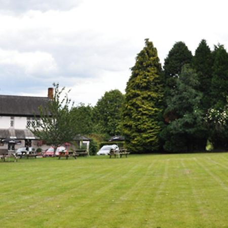 מלון אברגאבני The Clytha Arms מראה חיצוני תמונה